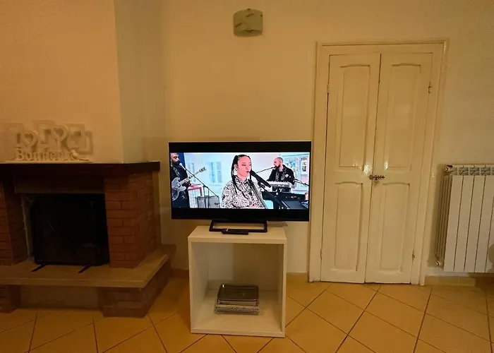 Holidays House Il Vicoletto * סולמונה